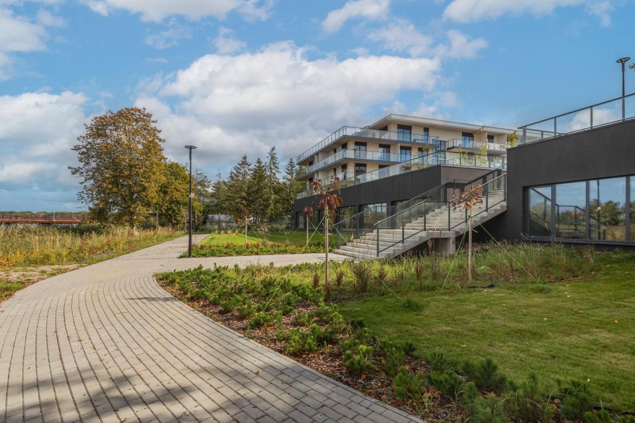 Wellness With Parking By Renters Prestige
