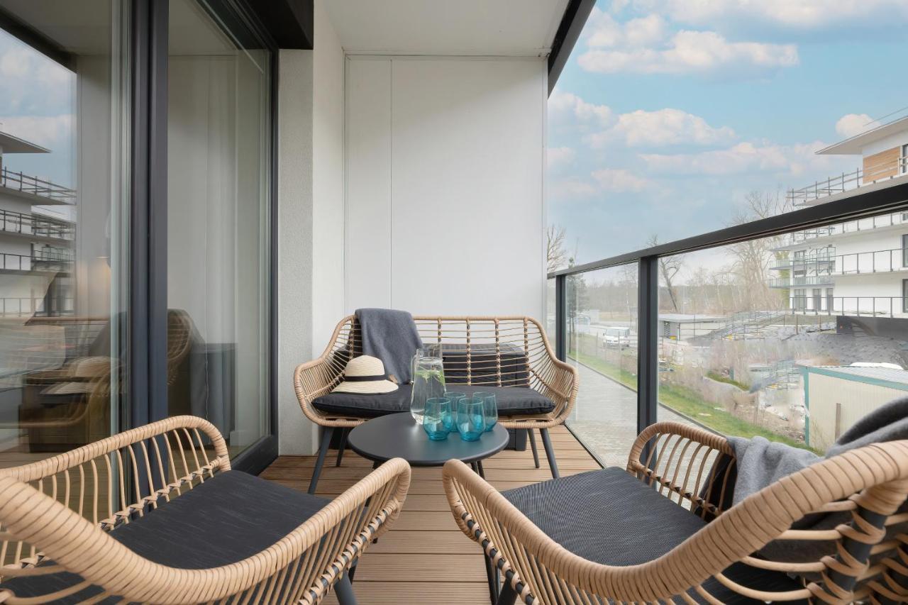 Wellness With Parking By Renters Prestige Apartment Dziwnów