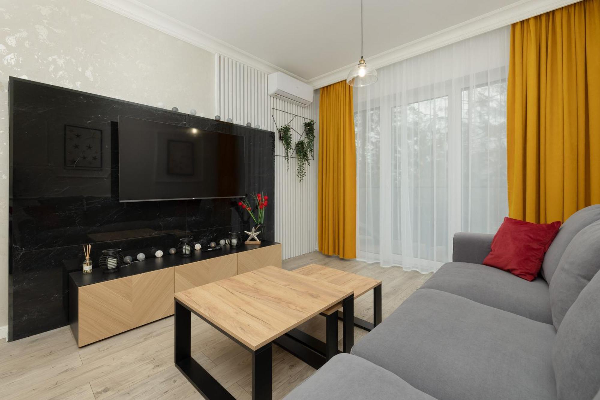 Wellness With Parking By Renters Prestige Apartment Dziwnów